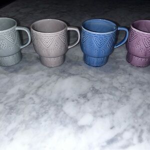 Mugs